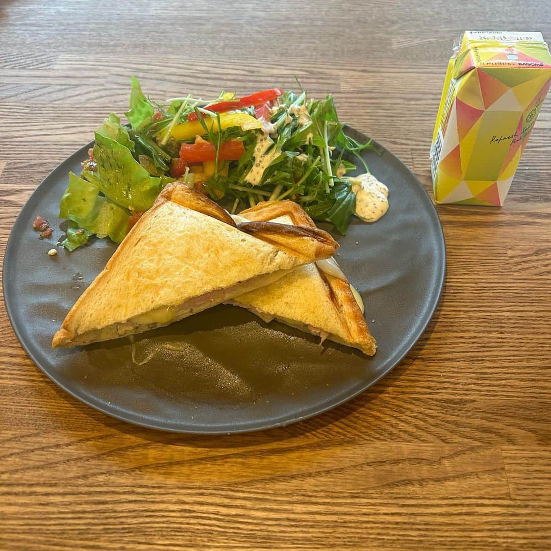 のインスタグラム：「朝食とBBQの食材たち〜🤍  豪華すぎ、、🥹🥹」