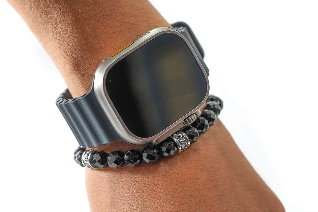 プエルタ・デル・ソルさんのインスタグラム写真 - (プエルタ・デル・ソルInstagram)「♙ ♜ ♝ ♞ ♛ ♚ 【Stone Bracelet】︎︎︎ ミラーボールカットされた8mmの天然石とリング状のシルバーパーツが組み込まれたビーズブレスレット︎︎︎  BR953BT(ブラックトルマリン)/¥18,700 BR953GBM(ゴールデンブラックマイカ)/18,700  #PUERTADELSOL #プエルタ #プエルタデルソル #accessory  #jewelry #ジュエリー #アクセサリー #メンズアクセサリー #madeinjapan  #fashion   #恵比寿 /03-5489-9470 @puertadelsol_official  #大阪 /06-6136-5345  @puertadelsol_osaka」10月20日 11時06分 - puertadelsol_official