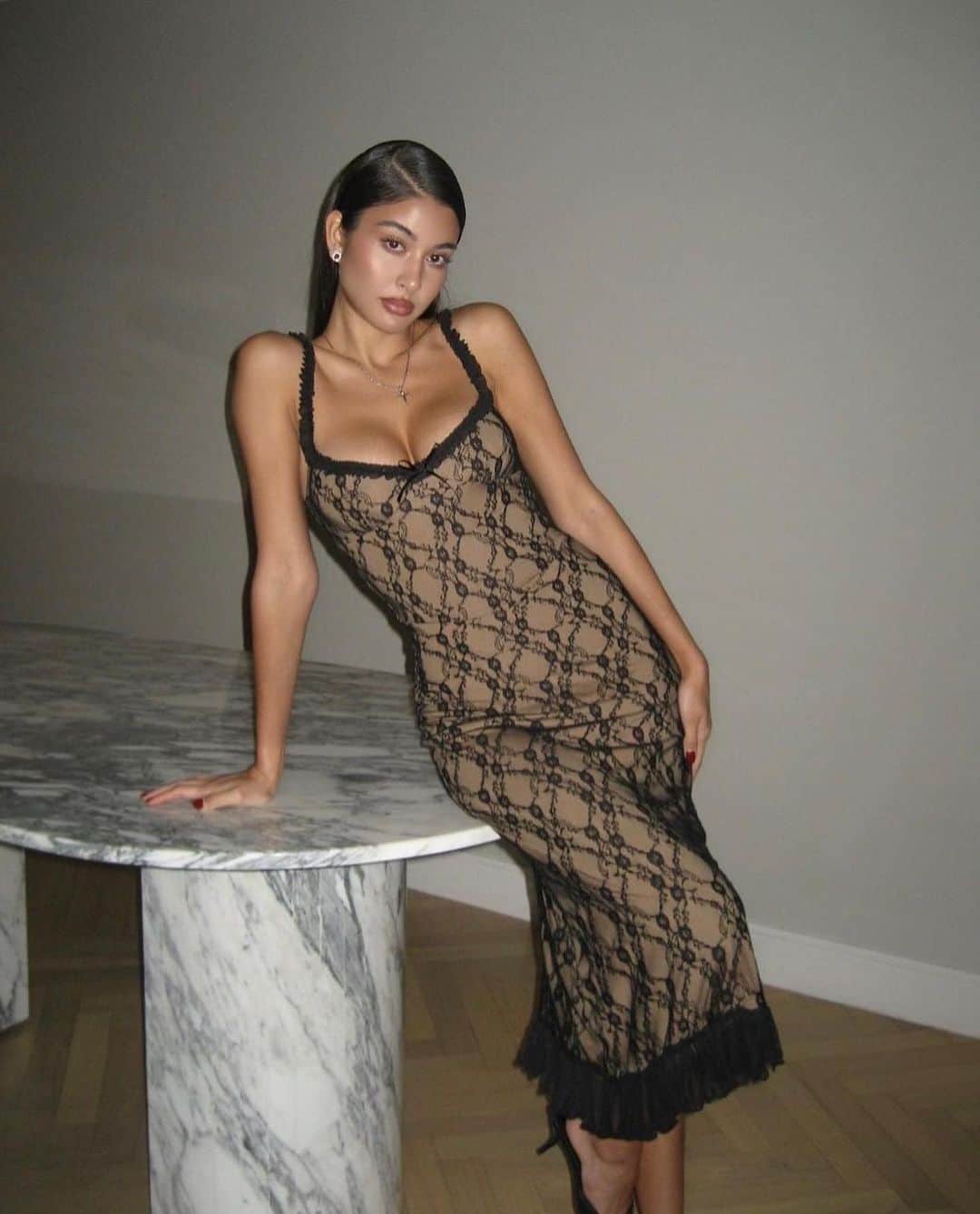 tiger Mistのインスタグラム：「Our most-loved Deja Dress is now available online. 🏃‍♀️Tap to shop!」