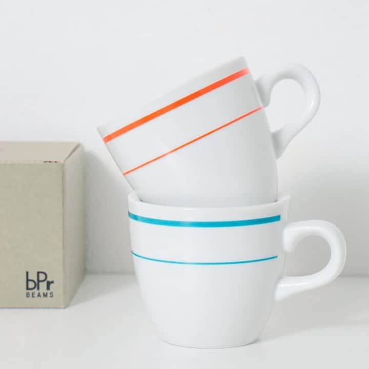 BEAMS ZAKKAさんのインスタグラム写真 - (BEAMS ZAKKAInstagram)「. bPr BEAMS / DAILY COLLECTION DINER MUG CUP ¥3,080 （税込）  〈bPr BEAMS(bPr ビームス)〉のデイリーコレクションから、オリジナルマグカップが誕生。アメリカのカフェやダイナーで見られるような、業務用製品がイメージソースになっています。厚さのある作りになっており、ヴィンテージムード漂う仕上がりに。毎日の何気ない瞬間に馴染んでくれる、オリジナルキッチンウェアです。  #BEAMS #ビームス #bPrBEAMS」10月20日 11時56分 - bpr_beams