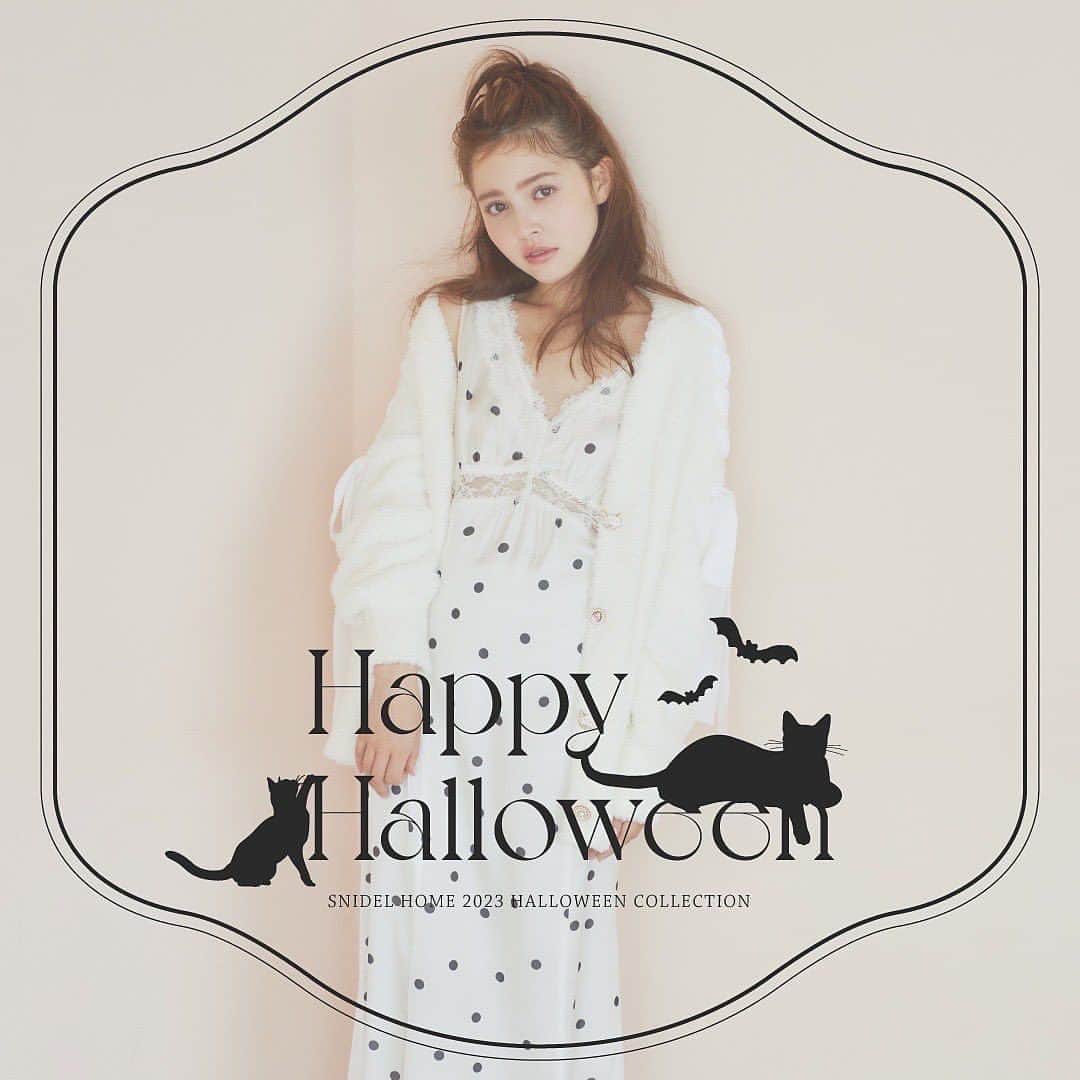 snidelさんのインスタグラム写真 - (snidelInstagram)「SNIDEL HOME Halloween Collection🐈‍⬛🤍🖤 NOW in-store!  Available at: SNIDEL LCX SNIDEL MIRA PLACE SNIDEL HYSAN PLACE SNIDEL K11 ART MALL USAGI ONLINE HK  #SNIDELHOME #BEAUTYHOMEDRESS #halloween #roomwear #cat #catlovers @snidel_home_official」10月20日 12時07分 - snidelhk