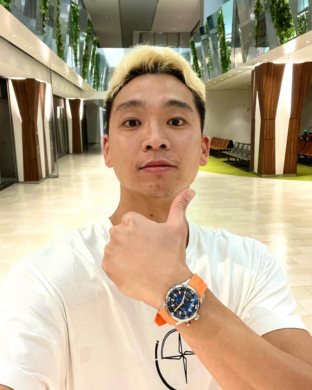 落合知也のインスタグラム：「チェンドウ無事到着！  Chengdu MastersではPONTOS S DIVER🔥  @mauricelacroix  @mauricelacroixjapan  #mauricelacroix  #pontos  #pontossdiver  #モーリスラクロア」