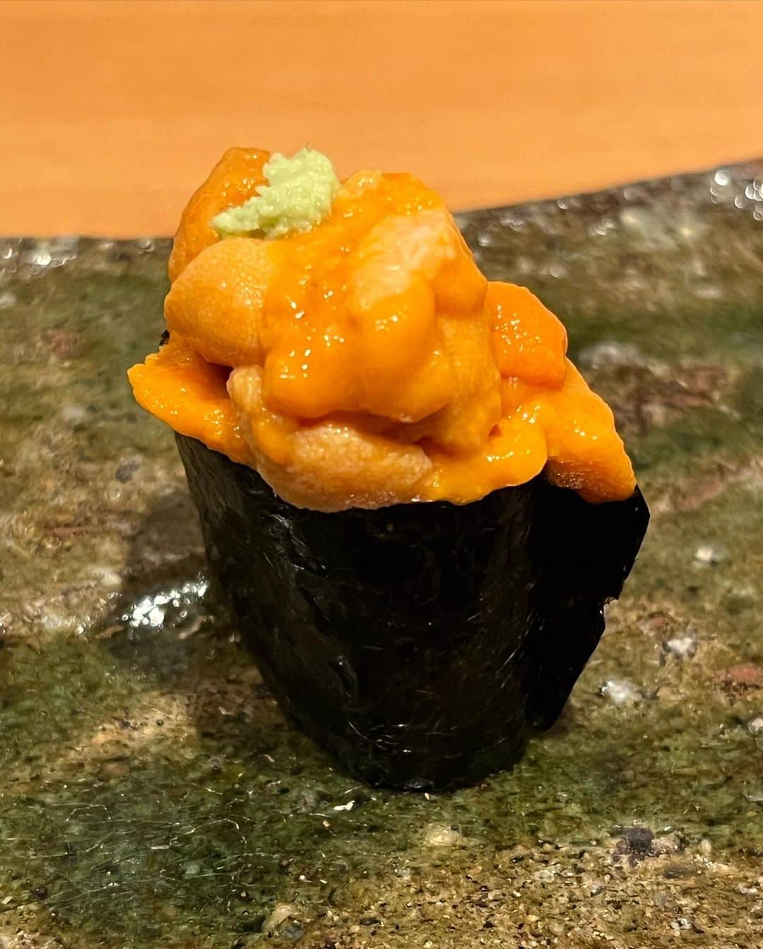 山下智久さんのインスタグラム写真 - (山下智久Instagram)「食欲の秋シリーズ。笑 たくさん食べて楽しんでいこうと思います。  These have been my food adventures as of lately. I’m enjoying this season haha   #たまごかけごはん #カレーライス #やきとり #鮨」10月20日 12時22分 - tomo.y9