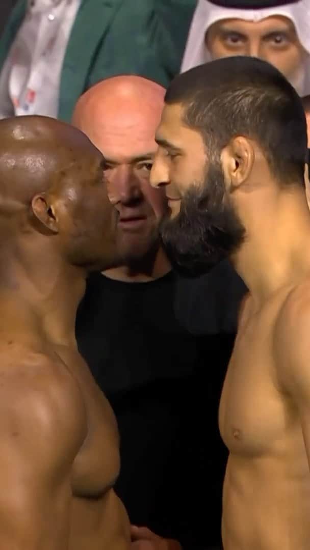 UFCのインスタグラム：「Usman and Chimaev settle it TOMORROW 😤  @Usman84kg vs @Khamzat_Chimaev in our #UFC294 co-main!!  [ Tomorrow at 2pmET / 11amPT on ESPN+ PPV | #InAbuDhabi | @VisitAbuDhabi | @AbuDhabiEvents ]」