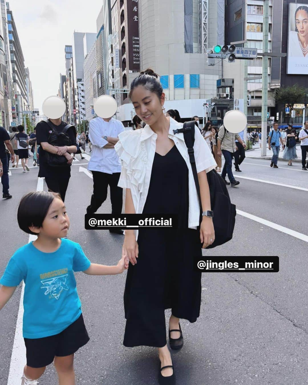 佐倉真衣のインスタグラム：「日曜日の銀座…🏙️  #親子 #銀座 #男の子ママ」