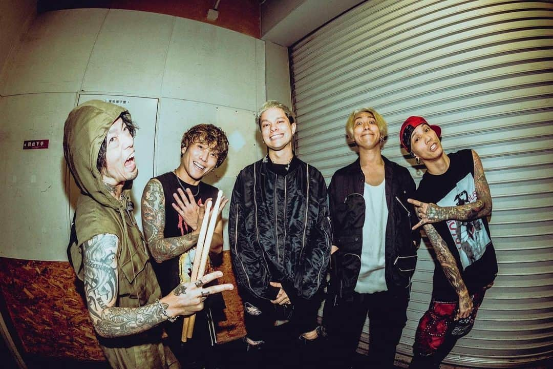 coldrainさんのインスタグラム写真 - (coldrainInstagram)「"SETLIST ELECTION" ONE MAN TOUR 2023 at Zepp Nagoya Day1  Photos by @bashico_photo   #coldrain #SWEETSIXTEEN」10月20日 22時49分 - coldrain_official