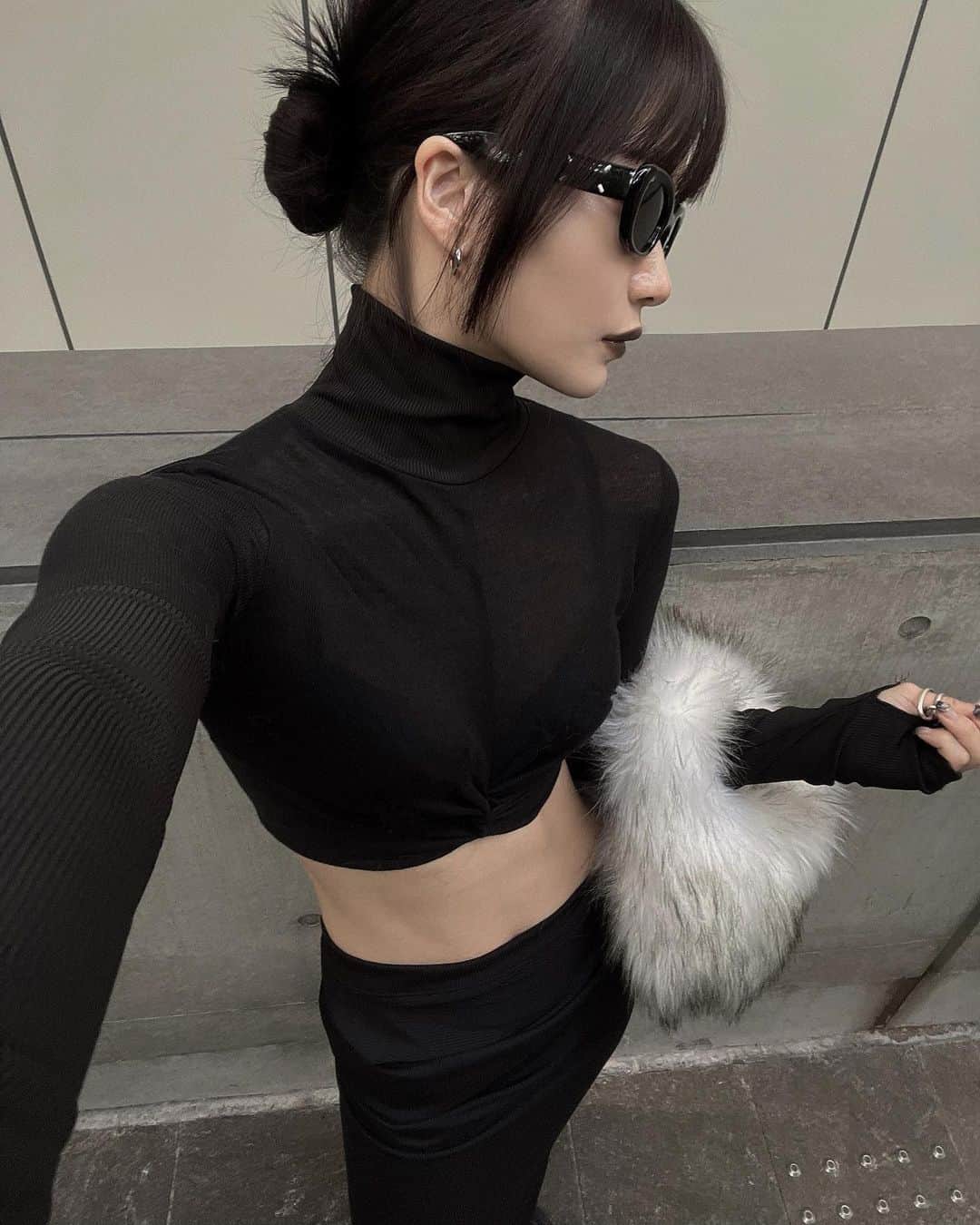 中村くるみのインスタグラム：「🖤」
