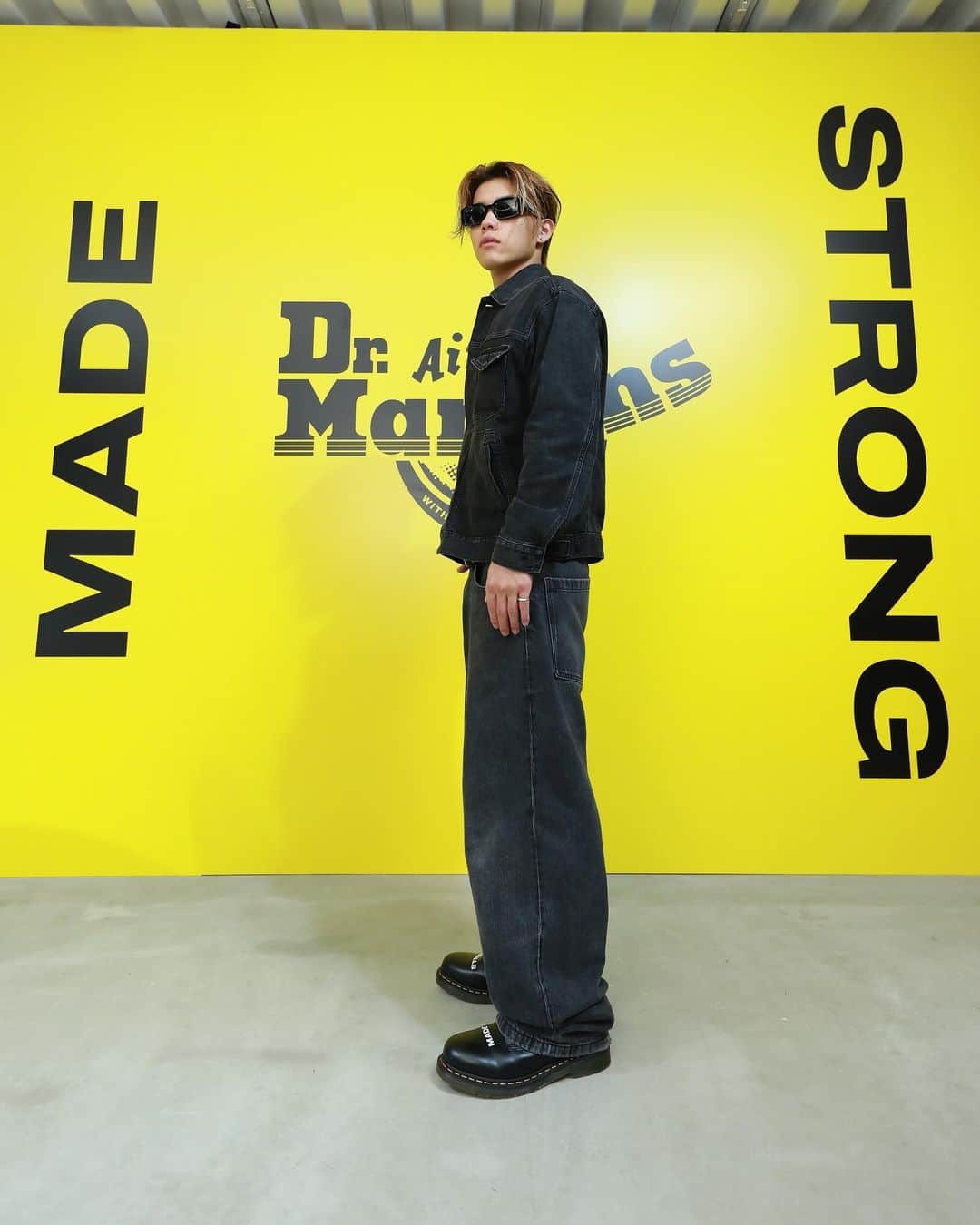 ドクターマーチンのインスタグラム：「MADE STRONG SNAP① Dr. Martensの新たなブランドキャンペーン “MADE STRONG”。 本日開催されたレセプションイベントではたくさんの方にご来場いただき、ブランドが信じる多様な強さを感じていただけました。  10/21（土）11:00 - 20:00 @原宿・BANK GALLERYにて「DR. MARTENS MADE STRONG TOKYO」を開催！ ▼詳細はこちら https://jp.drmartens.com/category/AW23_MADESTRONG/  #drmartens #ドクターマーチン #wearemadestrong」