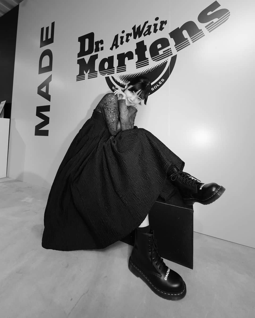ドクターマーチンのインスタグラム：「MADE STRONG SNAP② Dr. Martensの新たなブランドキャンペーン “MADE STRONG”。 本日開催されたレセプションイベントではたくさんの方にご来場いただき、ブランドが信じる多様な強さを感じていただけました。  10/21（土）11:00 - 20:00 @原宿・BANK GALLERYにて「DR. MARTENS MADE STRONG TOKYO」を開催！ ▼詳細はこちら https://jp.drmartens.com/category/AW23_MADESTRONG/  #drmartens #ドクターマーチン #WEAREMADESTRONG」