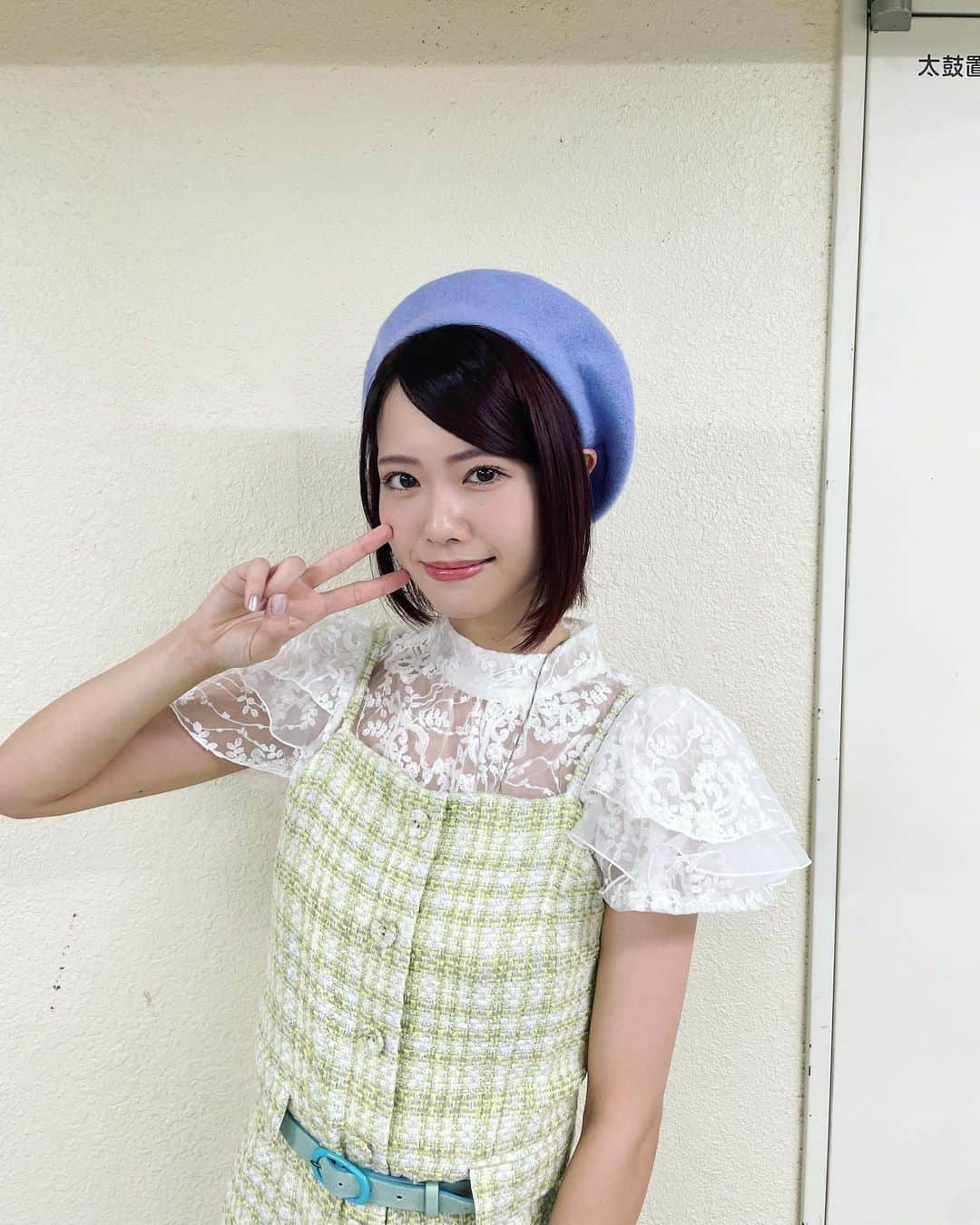 小田えりなさんのインスタグラム写真 - (小田えりなInstagram)「#AKB48武道館 １日目、ありがとうございました🌱 ノースリーブスさんのRelax!の時の衣装オシャンティーでした、が、着替え急ぎすぎてベルトの位置ミスった説👗💦  #AKB48」10月20日 23時08分 - odenchannn