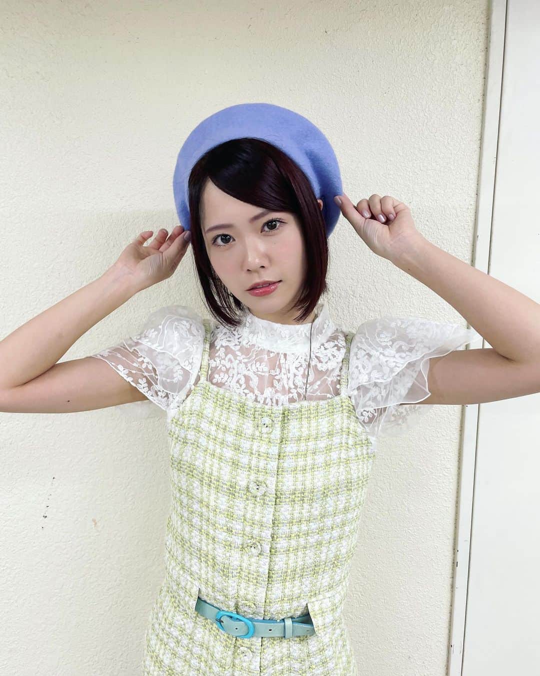 小田えりなさんのインスタグラム写真 - (小田えりなInstagram)「#AKB48武道館 １日目、ありがとうございました🌱 ノースリーブスさんのRelax!の時の衣装オシャンティーでした、が、着替え急ぎすぎてベルトの位置ミスった説👗💦  #AKB48」10月20日 23時08分 - odenchannn