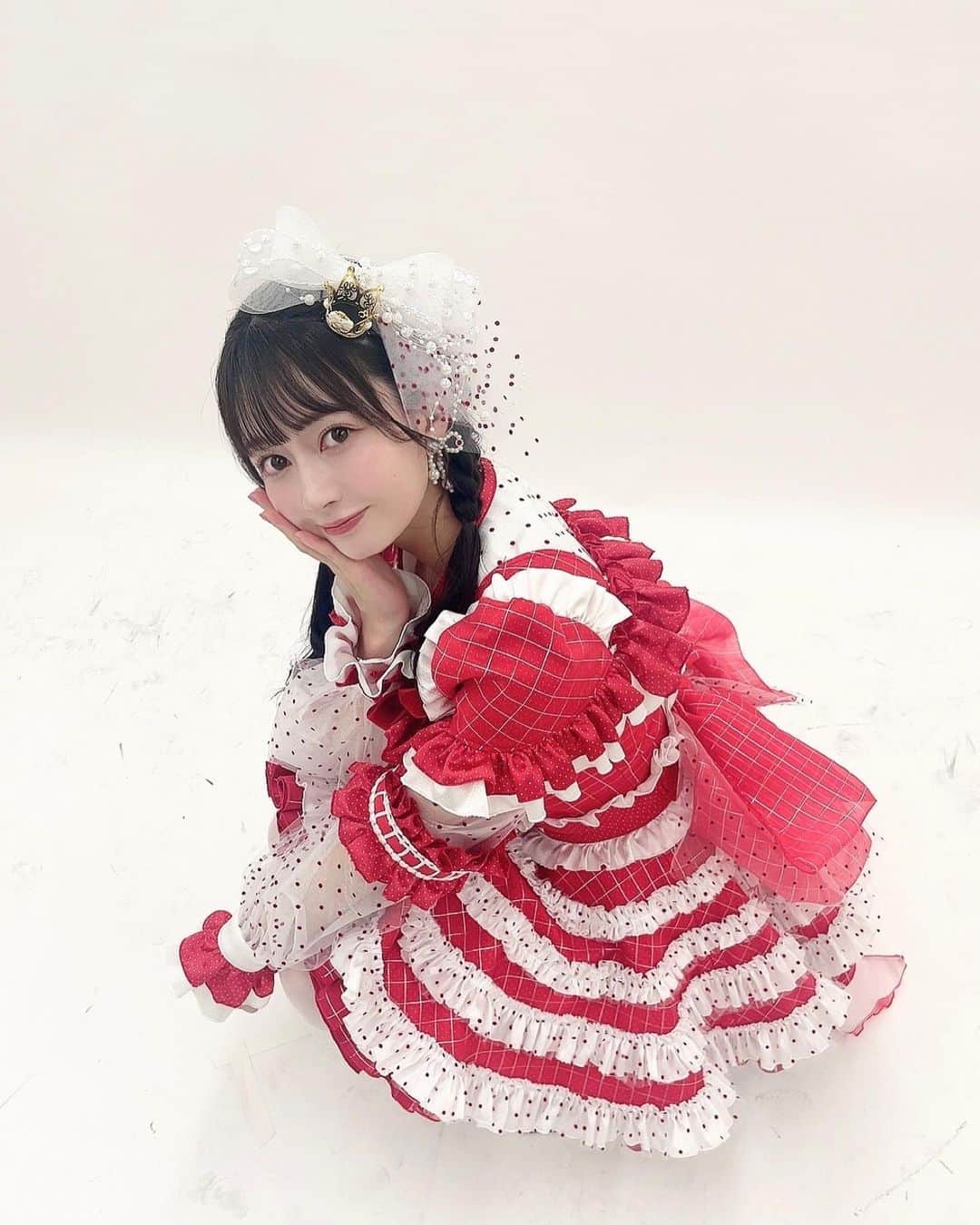 江籠裕奈のインスタグラム：「⁡ 新しい衣装🥺かわいい🥺❤️🤍」