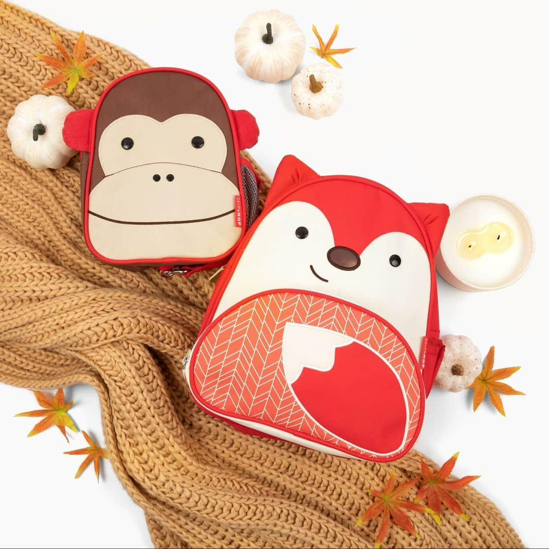 Skip Hopのインスタグラム：「Weekend plans? 🤷 How 'bout apple picking, leaf peeping or a trip to the zoo (with our ZOO® backpacks, of course)! 🍁   #skiphop #musthavesmadebetter #zoobackpacks #fallactivities #fallfun #fallweekend #kidsbags #fallactivities #familyactivities」