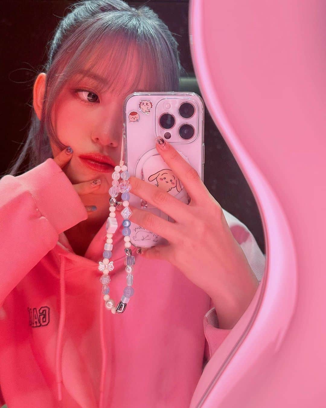 のインスタグラム：「🩷💜」