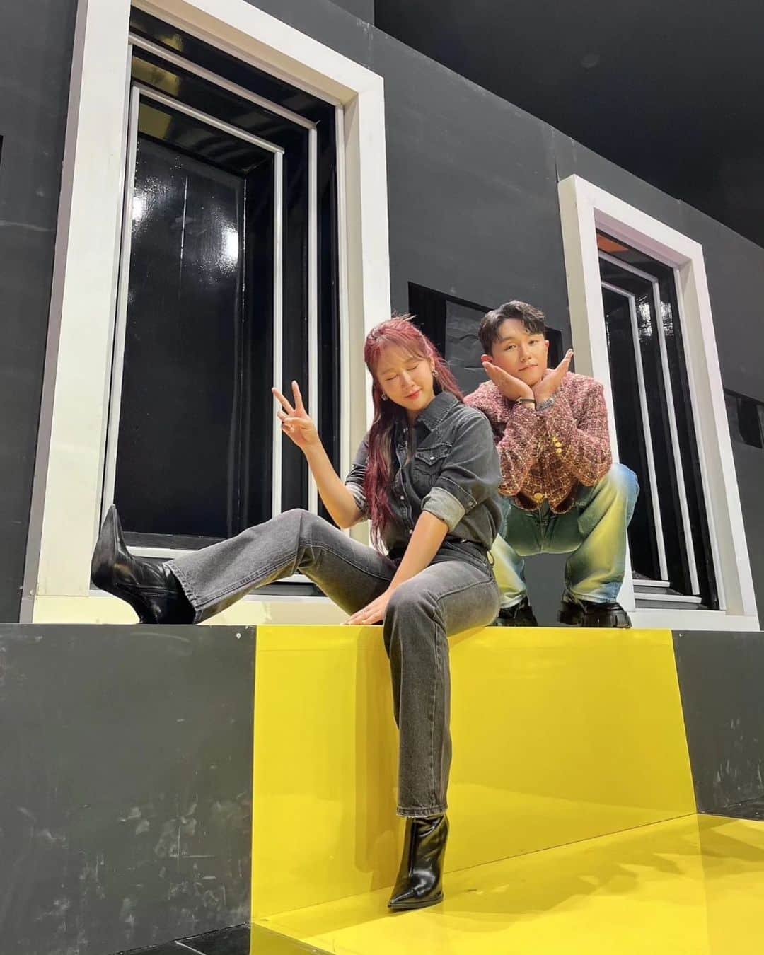 ソユさんのインスタグラム写真 - (ソユInstagram)「10시40분 #초대형노래방서바이벌vs 많관부♡」10月20日 16時47分 - soooo_you
