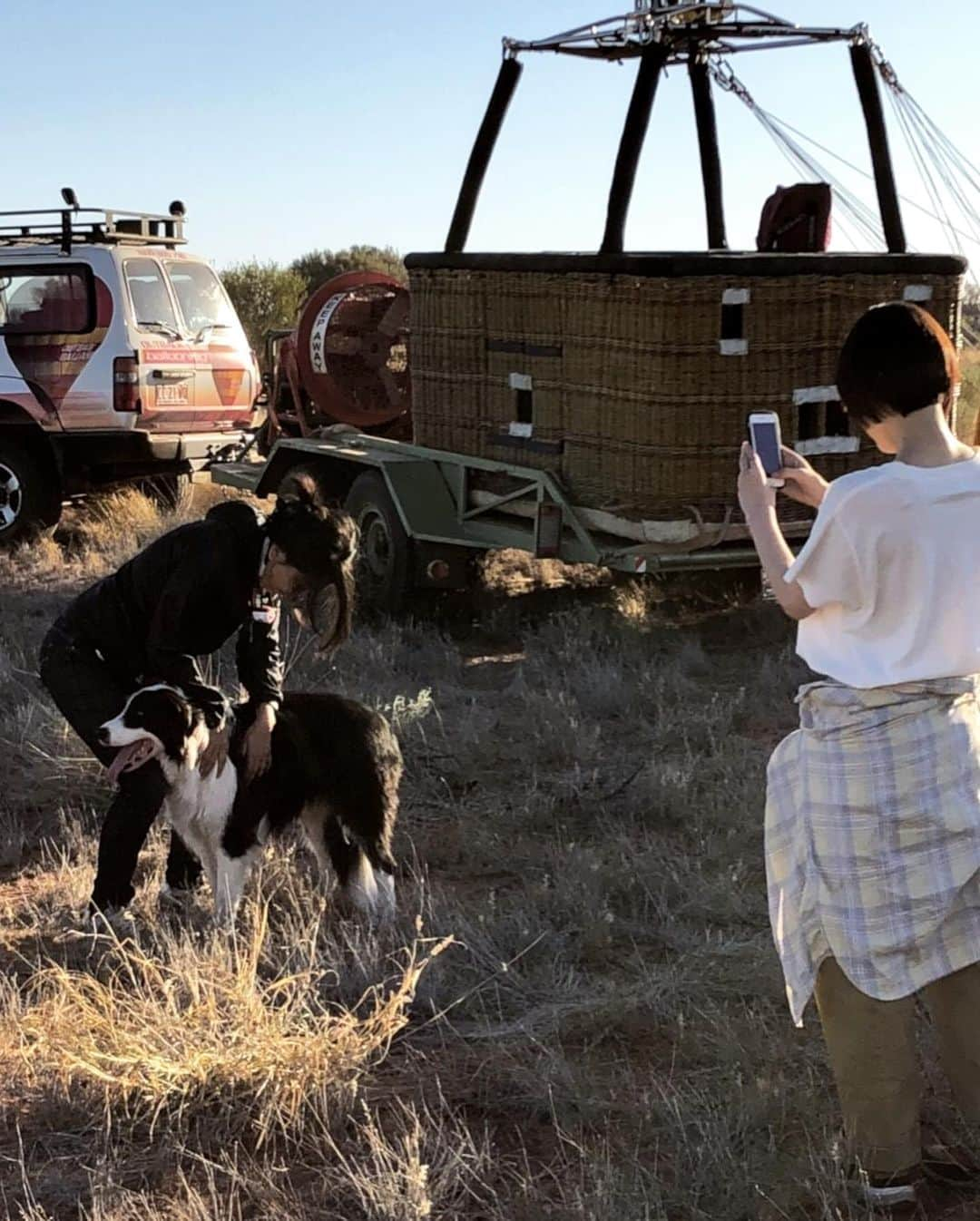 吉岡里帆さんのインスタグラム写真 - (吉岡里帆Instagram)「"so long" 1st🐅🦣🐫🐘🦘🐕  #デジタル配信版  #写真集　#solong」10月20日 16時55分 - riho_yoshioka