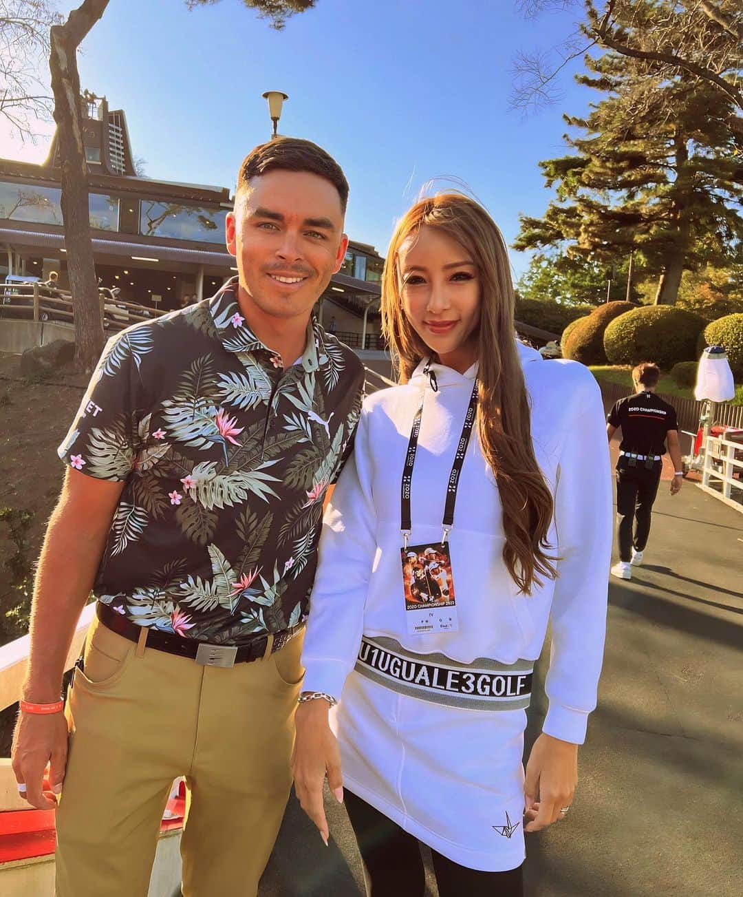 GENKINGのインスタグラム：「ZOZO CHAMPIONSHIP  DAY2 You are so BAAD🔥🔥🔥 @rickiefowler  Thank you for your kindness🙏  ゴルフ会のスーパースター👑 リッキー･ファウラー選手もめちゃくちゃ優しかった🤩 試合後に会えて嬉しかったです😉✨ ありがとう😊  いよいよZOZO CHAMPIONSHIPも残すところあと2日‼️ みんなでテレビ朝日を見て応援しましょ⛳️🏌️📣  放送日時 * テレビ朝日・BS朝日で放送 * 第3日 10月21日（土） ひる12:30～午後1:30　BS朝日 午後1:30～午後4:00　テレビ朝日系列地上波 * 最終日 10月22日（日） 午前10:00～11:45　テレビ朝日系列地上波 ひる12:00～午後1:55　BS朝日 午後1:55～4:00　テレビ朝日系列地上波 午後4:00～4:55　BS朝日　※最大延長 午後5:30  ↓放送日程はこちら↓ https://www.tv-asahi.co.jp/zozo_championship/onair/  #zozochampionship  #zozochampionship2023」