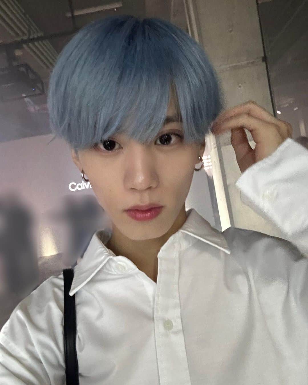 小堀柊のインスタグラム：「New hair color🩵  @calvinklein   #PR  #CalvinKlein   #OCTPATH」
