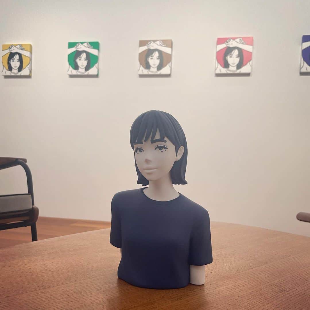 近藤廉さんのインスタグラム写真 - (近藤廉Instagram)「現在開催中のT&Y Projects のコレクション企画〜Kyne〜さんのレセプションに行ってきた！！  だ〜いぶ時間差になっちゃいましたけど、すんません😭笑  まじで最高幸せ空間で、Kyneさんのアートを見れるのは、自分へのご褒美でした🥺  11/25まで 12:00〜17:00（土日祝日休み） TERRADA ART COMPLEX Ⅱ 4F にて開催中です！！！  まじ必見、絶対行ってください‼️笑  @dasu1201  @labomatsuki  ありがとうございました😭 会期中もう一回いきます🙌🏻🙌🏻  supported by @gallery_target  @sign_tokyo   #kyne #art #tandyprojects  #寺田アートコンプレックス  #terradaartcomplex」10月20日 17時19分 - smirenofficial