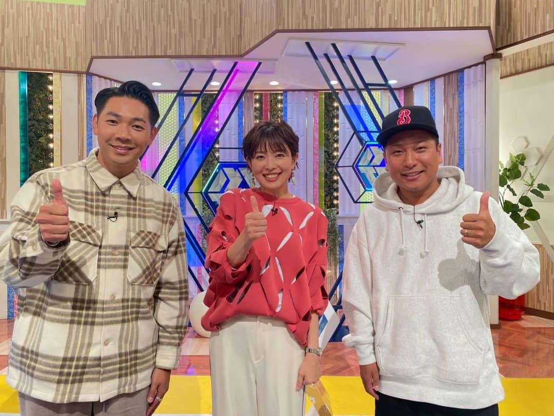 林マオのインスタグラム：「👍ネタバレMTG👍  21日土曜のネタバレに、 #ベリーグッドマン の #MOCA さん #Rover さん が登場です👍👍👍  大阪出身なので、 さすが…お二人とも笑いに貪欲で！w  とても楽しい収録になりました😆  明日ご覧ください👍👍👍」