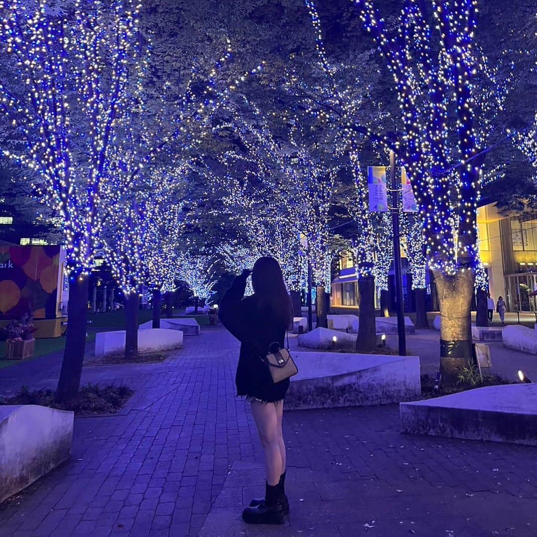 蘂さんのインスタグラム写真 - (蘂Instagram)「つい最近みなとみらいに行ったらクリスマス先取りしてました🎄.*」10月20日 17時45分 - zui____chan