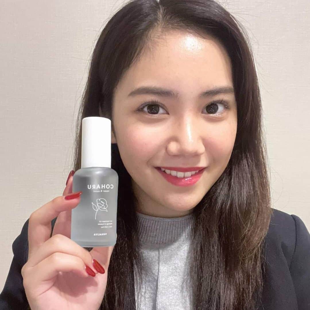 後藤沙梨花さんのインスタグラム写真 - (後藤沙梨花Instagram)「ごきげんよう🌸  ミス和コンテストファイナリスト6名へ、 株式会社 柳屋本店(@coharu_style )様より 【 トリートメントオイルCOHARU 〈リペア＆モイスト〉】をいただきました！  ～使用してみての感想～ エントリーNo.1 坂田野愛さん🔮 髪の長い私にとってお風呂の後のドライヤーの時間は結構退屈なのですが、こちらのオイルは匂いがとっても良く楽しませて頂きました。翌朝の髪のコンディションも良く、周りの友人にもオススメしたいと思います！💕  エントリーNo.2 木谷心さん🍀 私自身、ブリーチしたことのある髪なので、広がりや絡まりがすごいのですが、使用することでサラサラになりまとまった髪になりました！毎日使わさせていただきます🎶ありがとうございました！💞  エントリーNo.3 川津佐葵さん🌹 ヘアオイルが苦手な私でも使えて、ベタベタせず艶のある仕上がりに✨そして何と言ってもペアー&ティーの香りが素敵です🤍  エントリーNo.4 松山結生さん💎 嬉しい植物由来成分で、軽やかな使用感と香りがとっても使いやすかったです🌿♡  エントリーNo.5 福山莉央さん🎀 まずとってもいい香りがします🫧 ヘアオイルなのに、ベタつくことがなく、サラサラで使いやすいです😌 スタイリング剤としても、アウトバストリートメントとしても使える点がとっても便利だなと思いました💞 これからも愛用します✨ ありがとうございます💞  エントリーNo.6 増田百花さん🌼 ドライヤーの前にもヘアセット後にも使える万能なオイルで嬉しいです🥹🩵オイルなのにベタつきがなく、自然にまとめてくれる所がお気に入りです✨  ご協賛ありがとうございました！  #COHARU #コハル #ヘアオイル #柳屋本店 #学習院女子大学 #和祭 #gwc #Missgwc2023 #misscontest2023 #ミス和コンテスト #ミスコンテスト　#ミス和 #gakushuinwomenscollege #ミス和コンテスト2023 #ミスコン #春からgwc #学女 #学女ミスコン #ミスコンファイナリスト」10月20日 17時59分 - missgwc2023