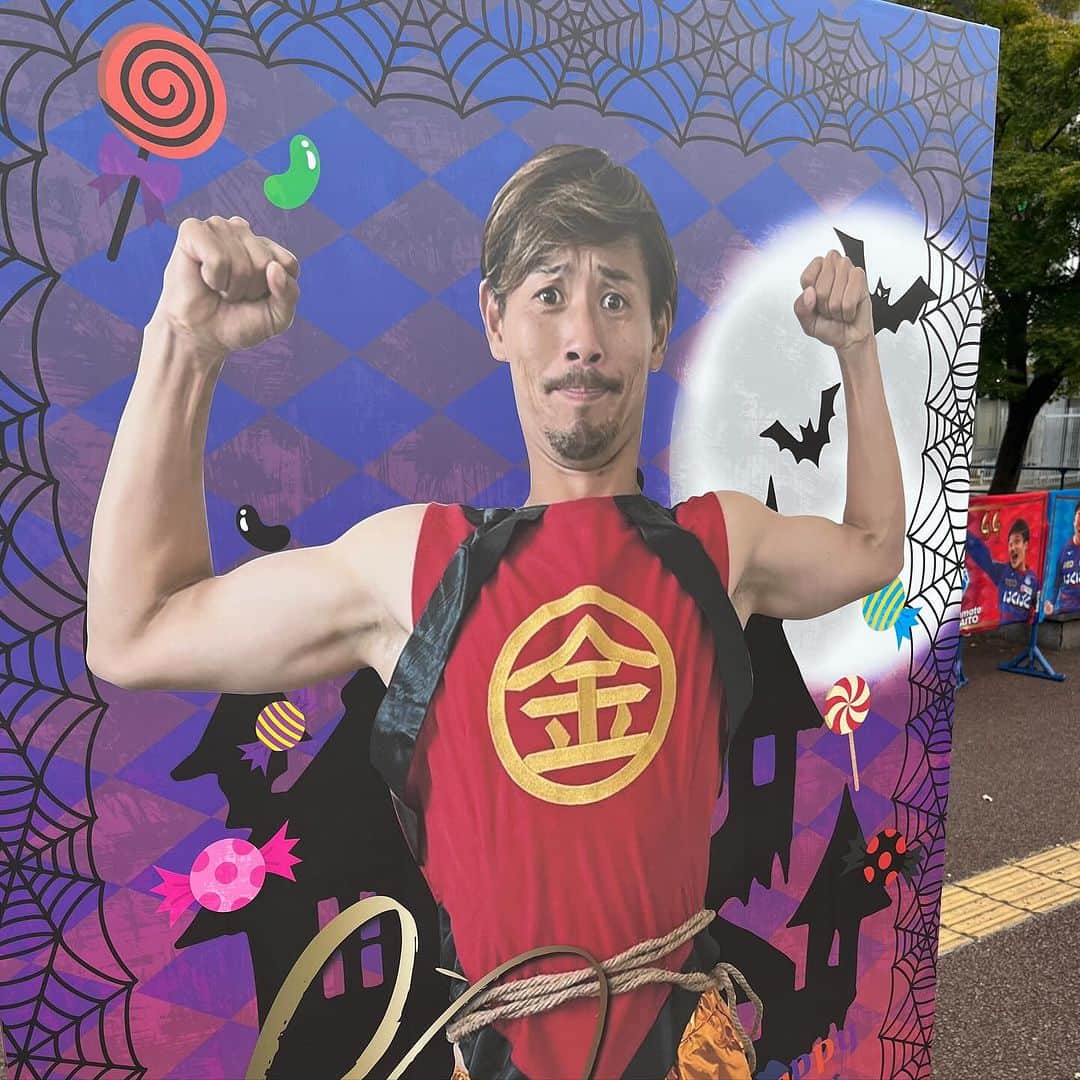 小椋祥平さんのインスタグラム写真 - (小椋祥平Instagram)「. J2 第39節  ヴァンフォーレ甲府 vs V・ファーレン長崎  プレーオフをかけた戦い  #小椋祥平  #村上幸政 アナ #小松千絵 アナ #dazn  #解説」10月20日 18時22分 - shohei_40