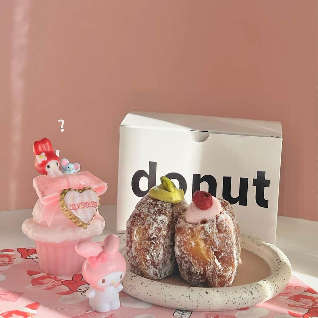 パ@小豆のインスタグラム：「⁡ 📍 I’m donut 中目黒 ⁡ やっと行けたお店🥲🫶いつも行列で諦めてたけどレギュレーション素晴らしすぎて全然並んだ感じしなかった…！ ⁡ もちもちでめちゃくちゃ美味しい！ 期待通りでした~🍩🍴またたべたい ⁡ ⁡ #im_donut #アイムドーナツ」