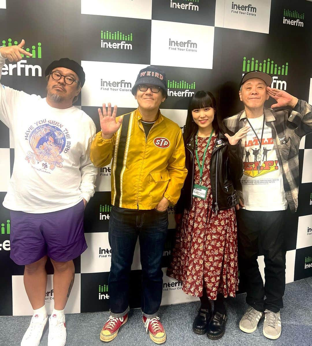 Kensho Onukiのインスタグラム：「インスタライブのあと深夜24時からはおなじみゴキゲンradio Kenrocks niteのスタート！ゲストにポップ・マエストロなチャルトンのネモトくんとおひなちゃん！あんなことからそんなことまで？楽しい音楽時間🎵ラジオはいいネー！  #kenrocksnite #interfm897 #洋楽好き #childishtones #indies」