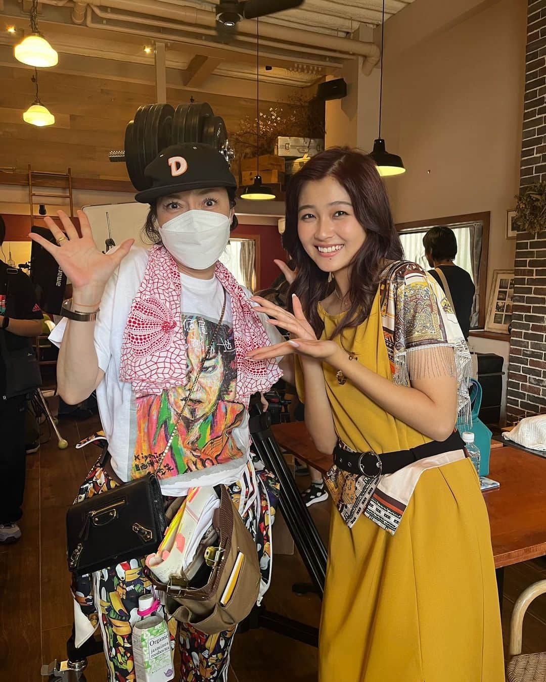 涼海花音のインスタグラム：「昨夜放送された『帰ってきたらいっぱいして。』第一話見てくださった方ありがとうございます！  実はご一緒した監督がドラ恋でお世話になった澤田先生！いや、澤田監督だったのです！（ ; ; ） こういった形でまたお会いできて嬉しかったです😭 またお会いできるように頑張ります！  #帰して 私の出演はもうありませんが、引き続きお楽しみください！」