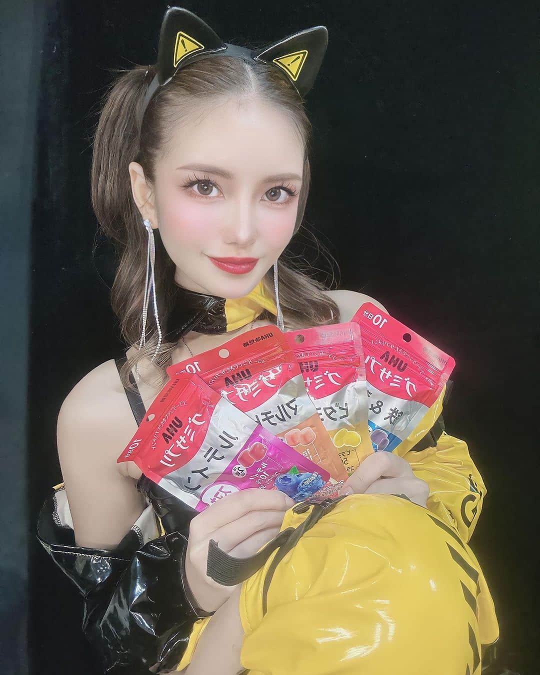 竹村寿美佳（すうちゃま）さんのインスタグラム写真 - (竹村寿美佳（すうちゃま）Instagram)「UHA味覚糖 ( @uha_mikakuto )のグミサプリ💊 1日2粒食べてる🍬🍭  4種類あって、 ・鉄＆葉酸 ・ビタミンC ・マルチビタミン ・ルテイン  と自分に合うのを選べるよ🧡 味もおいしくてすき💛  _  #PR#ビタミンサプリ#グミサプリ#グミ習慣」10月20日 23時58分 - suuchamav3v