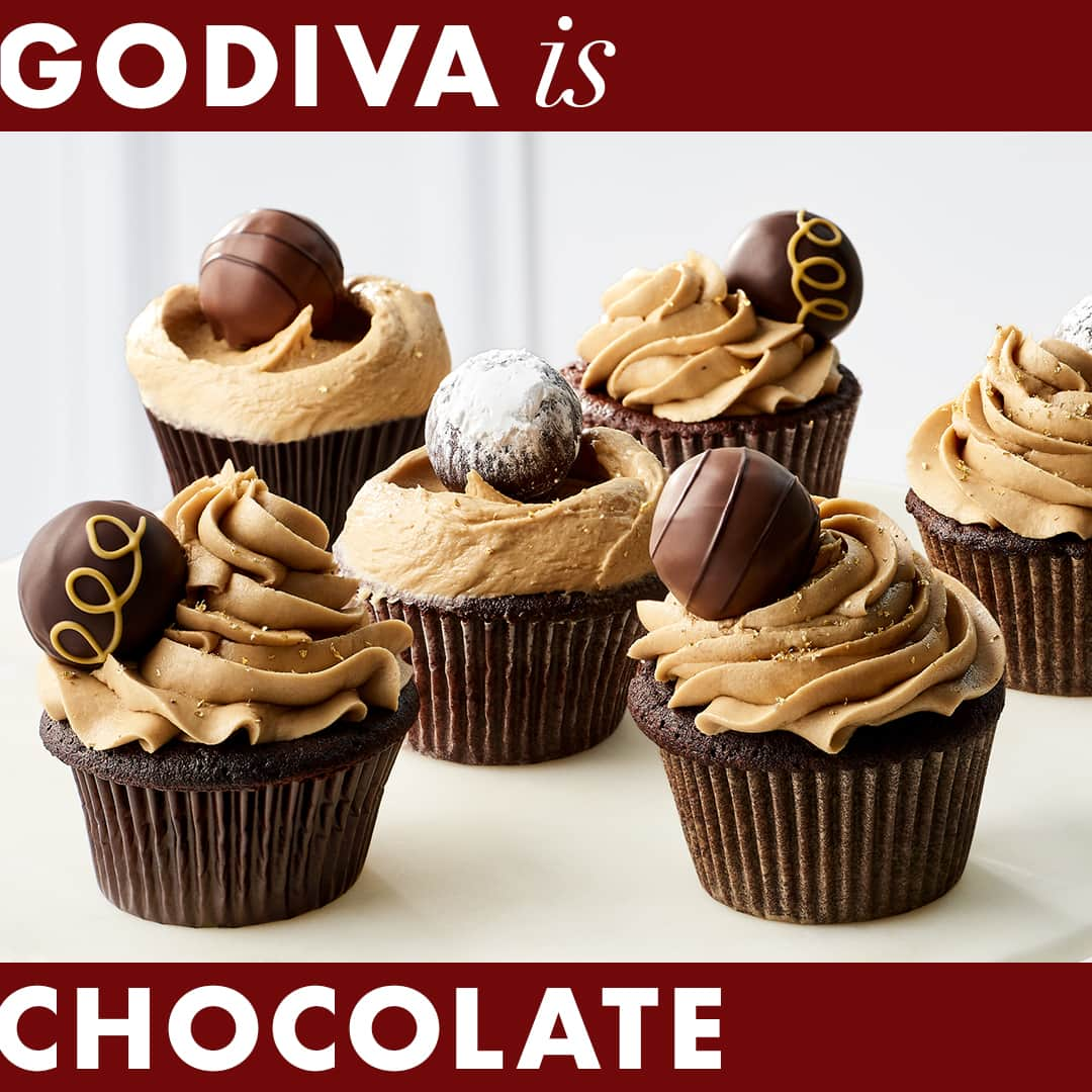 GODIVAさんのインスタグラム写真 - (GODIVAInstagram)「☕🍫 Indulge in a double dose of delight with our Chocolate Coffee Cupcakes topped with Truffle magic! ☕🍫. See link in bio for recipe.」10月21日 0時00分 - godiva