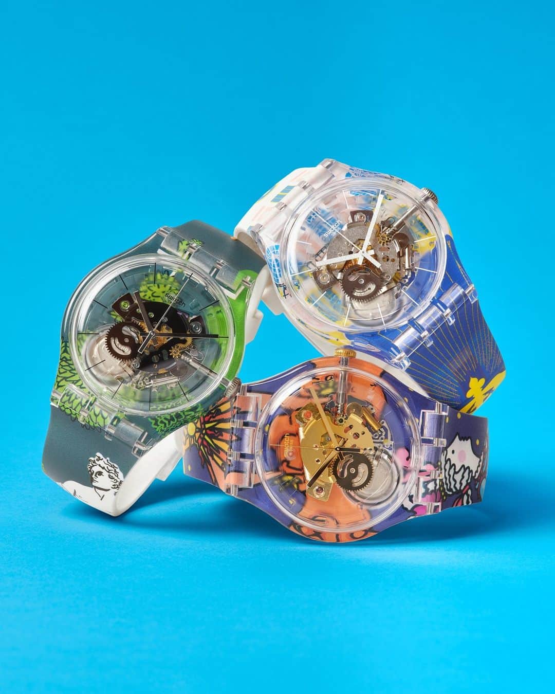 Swatchのインスタグラム：「Discover three ready-to-wear Swatch models created from the Château de Versailles Swatch X You designs. Find the one that pleases your inner royal and reign supreme in style 👑 #SwatchxYou」