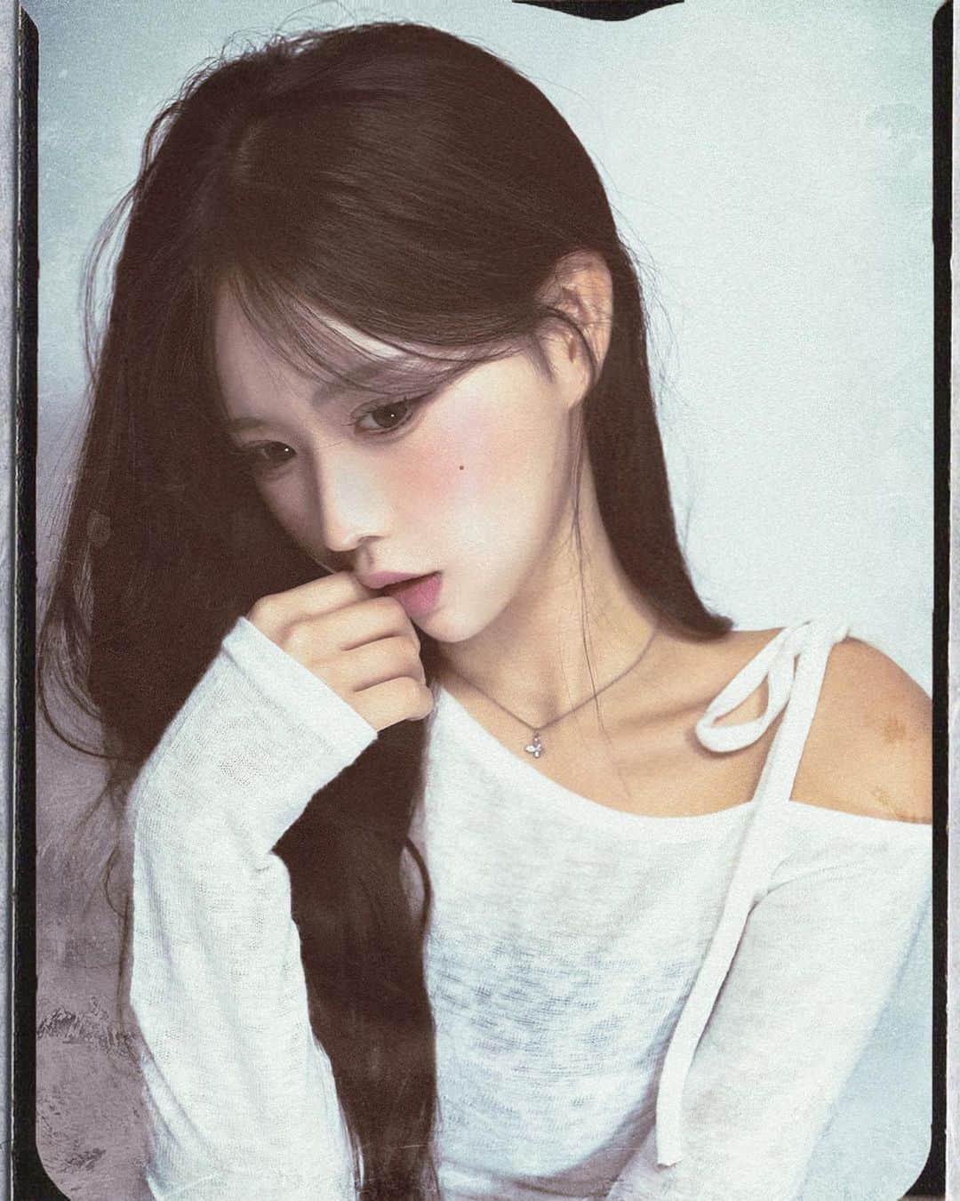 momoのインスタグラム：「🎞..」