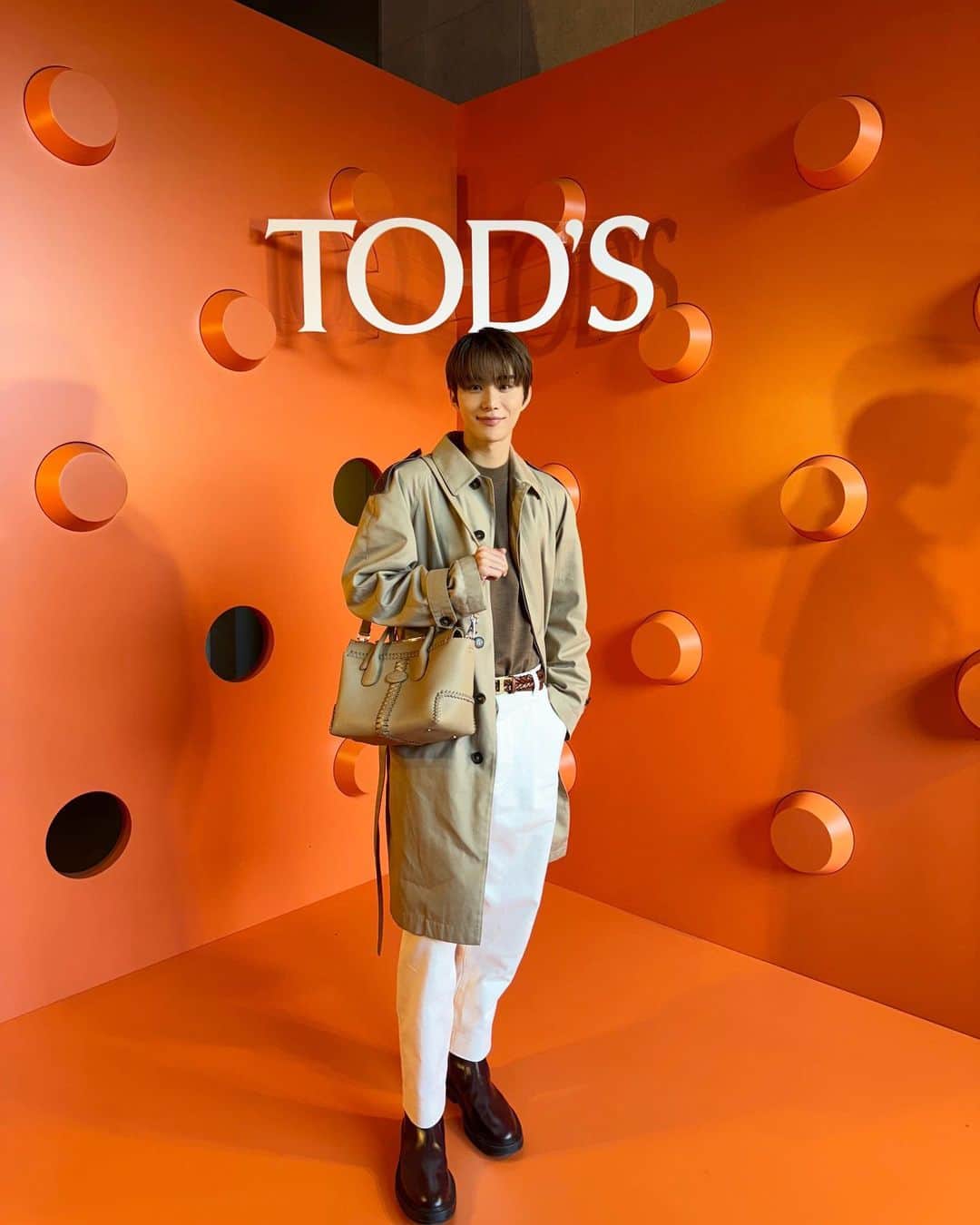 NCTのインスタグラム：「#JUNGWOO  #NCT #NCT127 #Tods #토즈 #JUNGWOOxTods #TodsxJUNGWOO #TodsHeritage #TodsSeoul @sugaringcandy @tods」