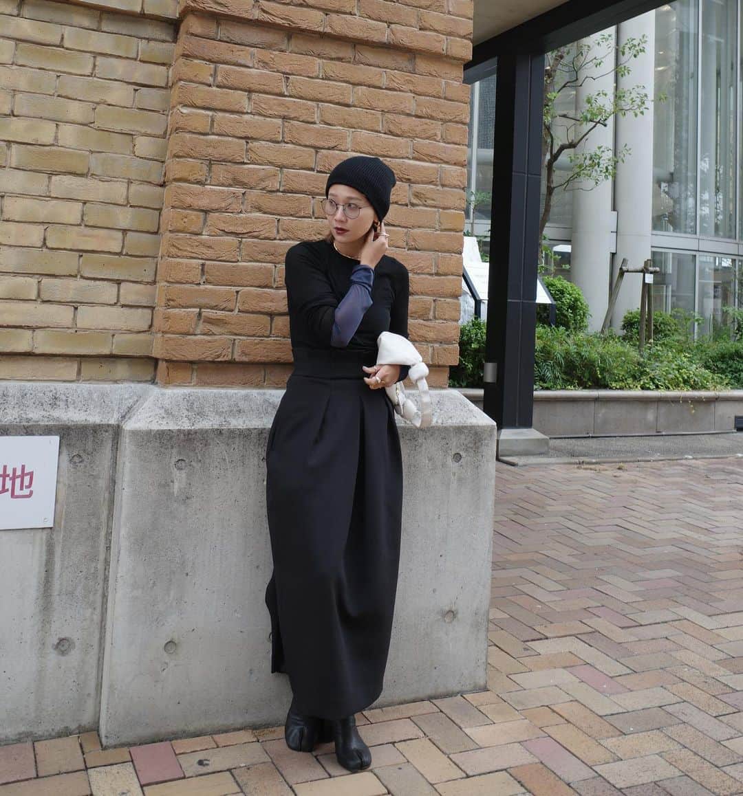 hidekaさんのインスタグラム写真 - (hidekaInstagram)「@frey__jp のスカート❤️🫶🏾 スカートなのに動きやすいし ラインが綺麗なのにちゃんとポケットもあってさすがって感じ🥲✨ お気に入りで履きすぎてる😂✨  @hiron953 ❤️❤️✨」10月20日 19時09分 - hidekanagao_