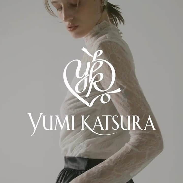 celford_officialのインスタグラム：「【Yumi Katsura for CELFORD】 ⁡ 「進化し続ける大人のオケージョンドレス」 ⁡ 特別な日を美しく彩る「Yumi Katsura」への リスペクトから生まれた、 気品あふれるコラボレーション。 ⁡ 「Yumi Katsura」ならではのディテールや 「ローズユミ」のバラモチーフが 最先端のデザインと融合し、美しく咲き誇ります。 ⁡ 自分らしく進化し続ける 女性のためのコレクションをお楽しみください。 ⁡ 数量限定のため、どうぞお早めに。 ⁡ ⁡ #CELFORDAW23 #celford #セルフォート　゙」