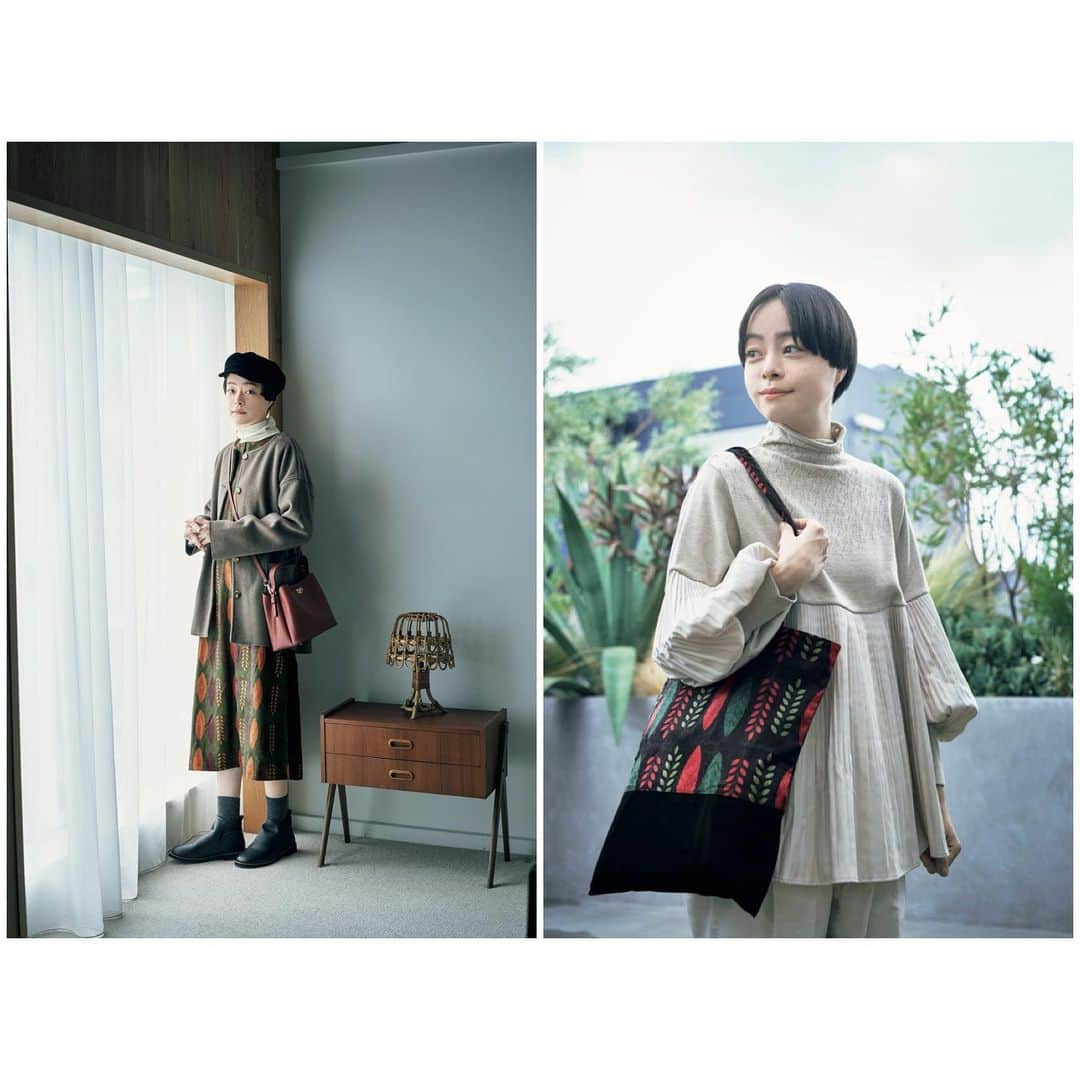 Kanocoのインスタグラム：「【 リンネル12月号 】 今月号もプレミィ・コロミィさんのページの モデルをさせていただきました🦢 今の季節にピッタリなリーフ柄のアイテムも🍁 ぜひご覧いただけたら嬉しいです✨ よろしくお願いします！  #プレミィコロミィ #リンネル」