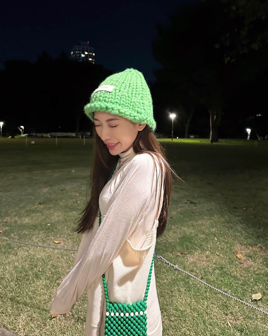 大野莉昂さんのインスタグラム写真 - (大野莉昂Instagram)「きんようび❇️🐢🧤📗 ⁡ 💚Wool Knit Bucket Hat 20% off code →『 RIKO20OCT 』 ハイライトのリンクから飛べるよっ✔︎ ⁡ #musinsa_japan」10月20日 19時44分 - bbbbrikopanda