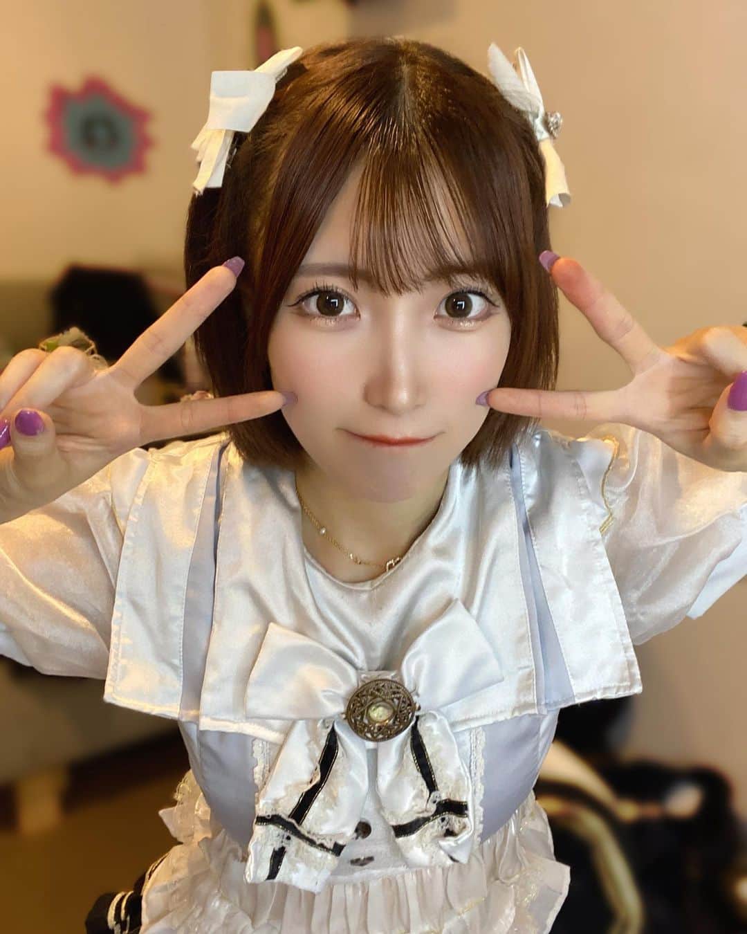 桜井まあかさんのインスタグラム写真 - (桜井まあかInstagram)「究極のアイドル❕❕🤍🤍  #アイドル #モデル #自撮り #自撮り女子 #ハーフツイン #ハーフツインテール #ショートヘア #ショートカット #アイドル衣装 #舌ペロ #idol #japanesegirl #model #fyp #selfie」10月20日 19時45分 - maaaaaka02