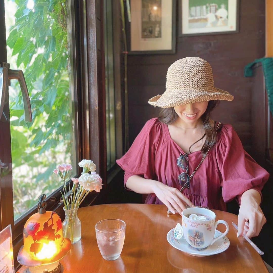 荒谷江莉香のグルメインスタ