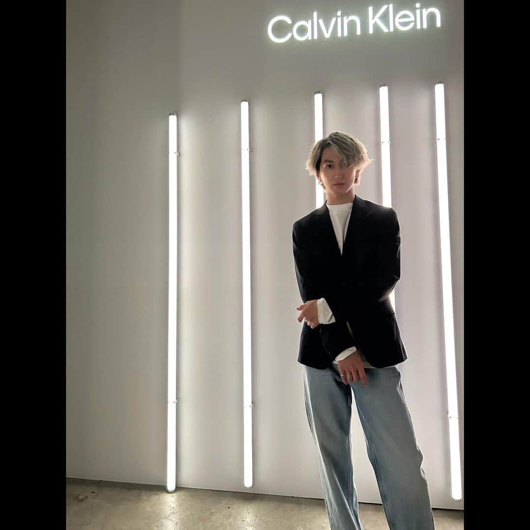 池田彪馬さんのインスタグラム写真 - (池田彪馬Instagram)「🌏 Calvin Klein グローバルイベント  SKY-HIさんとお写真撮っていただきました🙏  @calvinklein  #CalvinKlein #PR」10月20日 20時42分 - 00_hyoma_0602_