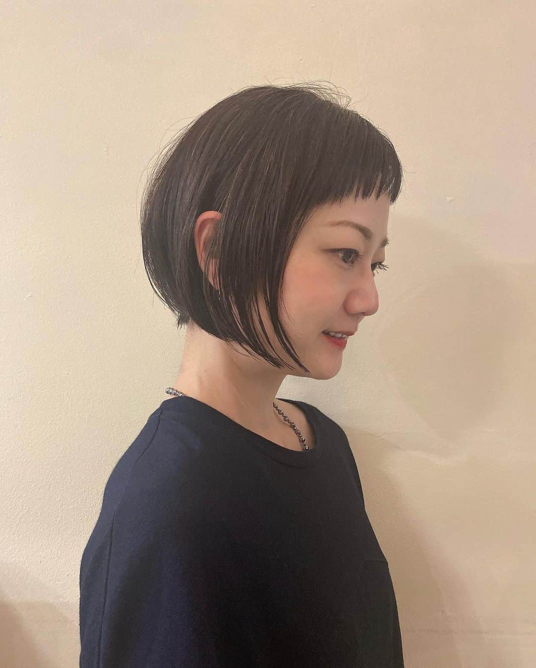 遠山景織子さんのインスタグラム写真 - (遠山景織子Instagram)「舞台『オッドタクシー金剛石は傷つかない』の役のイメージの髪型に戻りました🐈‍⬛💎髪がめちゃくちゃ伸びるの早すぎて逆算からの準備8割✨あげてこー #舞台オッドタクシー金剛石ダイヤモンドは傷つかない  #和田垣の母 #動物 #ミステリーキッス #遠山景織子」10月20日 20時40分 - kyooko.9.tooyama