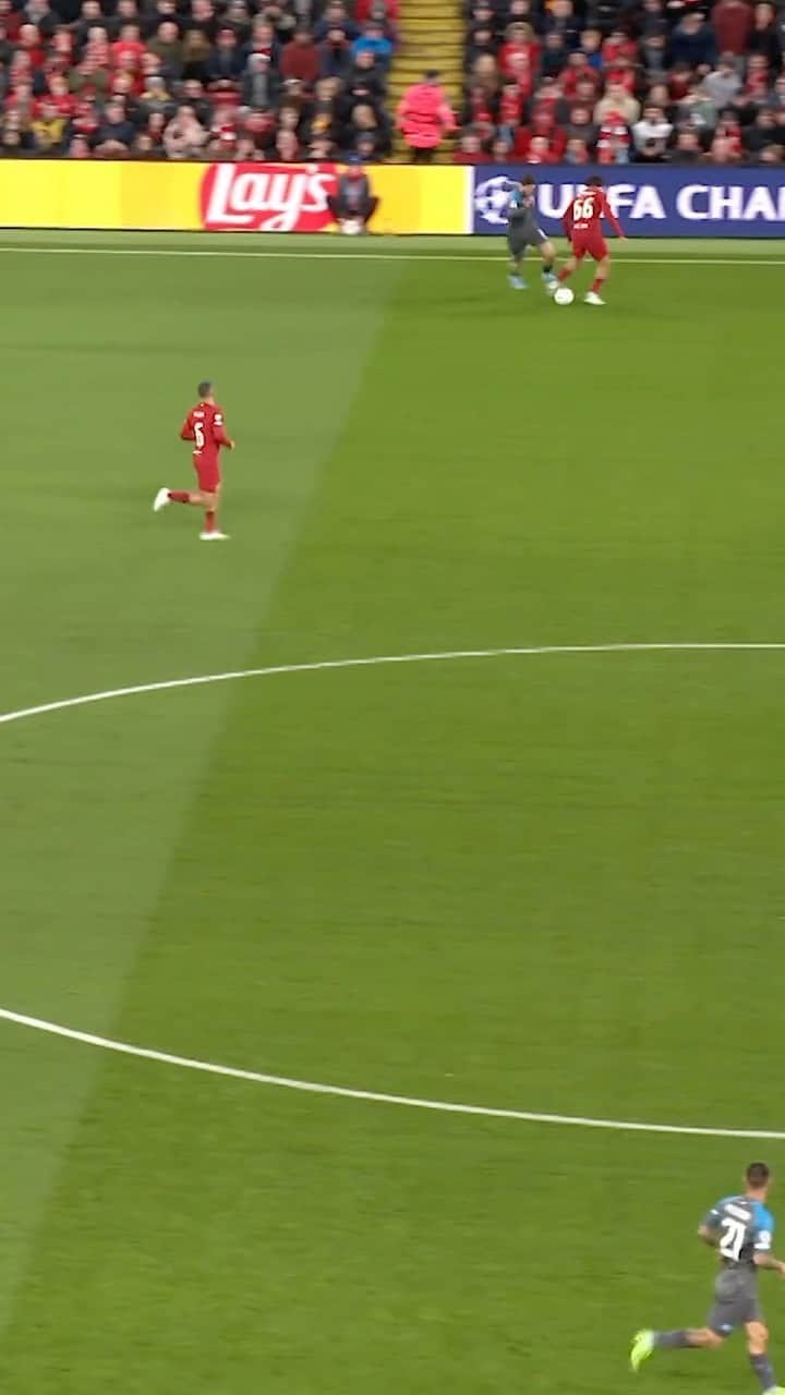 UEFAチャンピオンズリーグのインスタグラム：「🥵   #UCL」