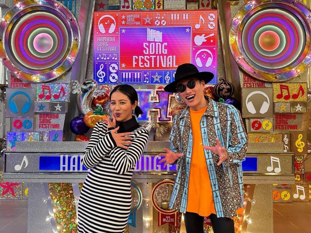 KOHSHIさんのインスタグラム写真 - (KOHSHIInstagram)「ハマダ歌謡祭お疲れ様でした🎤 いや〜テレビで人様の歌を歌うというのは本当に緊張しました。 でも途中から家でテレビ見てる感覚で普通に楽しんでました♬  久々にミラクルにも会えて良かったし、何より我らベテランチームが勝利を収めたという事でめでたし、めでたし。  しっかりおいしいお肉いただきました🥩  #やってて良かった歌ってみた #白い恋人達 #youtube」10月20日 20時57分 - kohshi_flow