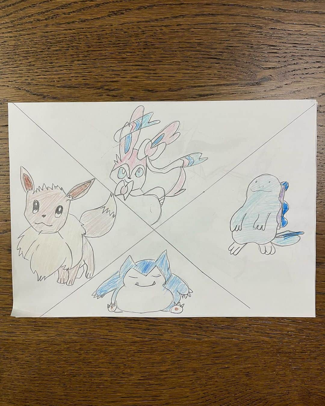 MASAHさんのインスタグラム写真 - (MASAHInstagram)「5歳と8歳のポケモン。 ありとあらゆる壁に貼ってある。 ガムテープで。」10月20日 20時58分 - masah977