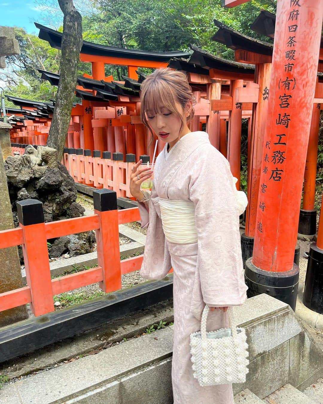 のインスタグラム：「____ 久しぶりの京都🤍  @gs_seeeya  来年もまた浴衣着ようね🥰爆  #京都#浴衣」