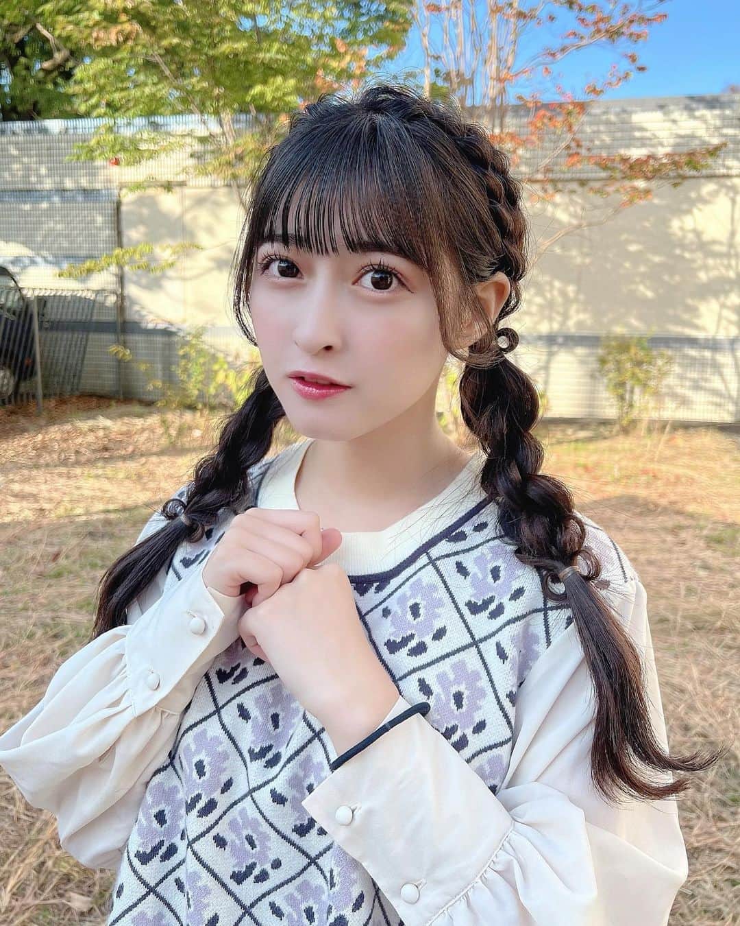 竹内月音のインスタグラム：「朝から髪可愛くしてもらったよ～🎀🫧」