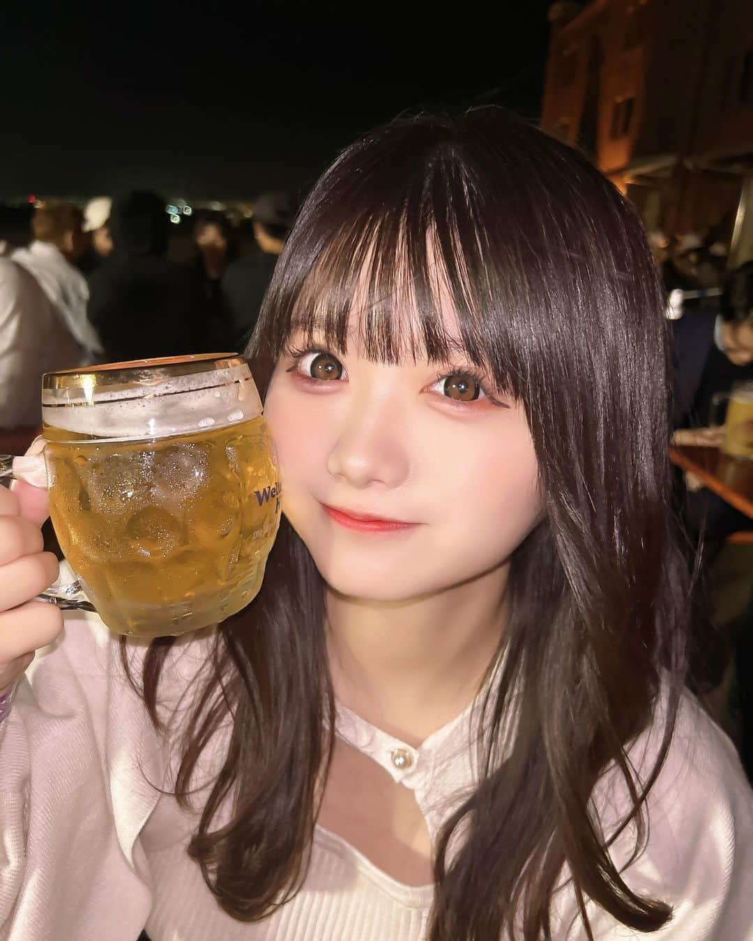 原田珠々華さんのインスタグラム写真 - (原田珠々華Instagram)「🍻✨️  ふたりで乾杯したいなあ( ᵒ̴̶̷̤ ᵒ̴̶̷̤ )✧*。  オークトーバーフェストにいってきたよ(⑉･ ･⑉)  ビール大好きだから幸でした、、   #虹のコンキスタドール  #虹コン  #黒髪  #黒髪女子 #japanese  #japanesegirl  #japaneseidol  #girl #idol  #ミディアムヘア  #地下アイドル #偶像  #偶像练习生  #雰囲気好きな人いいね  #いいね返し  #横浜  #オクトーバーフェスト  #赤レンガ倉庫  #ビール  #ビール女子」10月20日 21時38分 - harada_suzuka