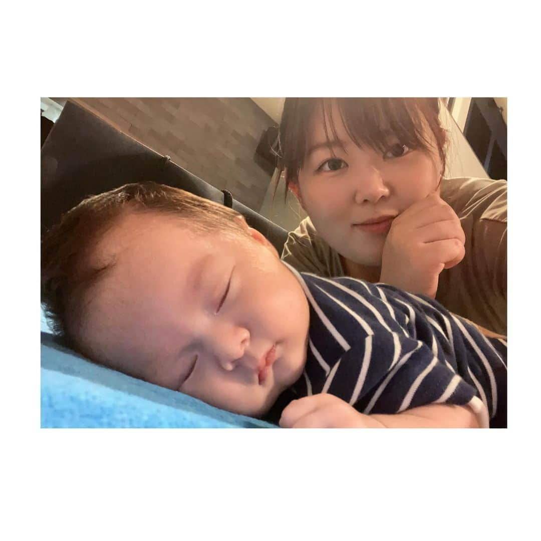 淺井咲希さんのインスタグラム写真 - (淺井咲希Instagram)「前からいつ復帰しますか？とたくさんの方にきかれていたのですが身体のこともありはっきりと答えられずにいました！  私は今年のQTを受けます！✨  出産をして去年も今年もQTを休まずに挑戦できるのは、家族やたくさんの方々のサポートがあってだと思っています。 本当にいつもありがとうございます。🙏  #小杉カントリークラブ #STARTS @g7autoservice  #梵天屋 #小石グループ @okura_hesta_jp  #YAYOI  @dunlopgolf_official  @the_gym_golf  @junandrope  @pokkasapporo  @elitegrips  @awesome.japan  @sev_technology   育児もしつつ時間を見つけて練習をして どうなるかはわかりませんが、 自分なりに精一杯挑戦したいと思いますので これからも応援していただけると嬉しいです！😄  ※そして今年の冬は息子のためにも働きたいと思っているので 関係者の皆様、プロアマなど仕事のお誘いお待ちしております。🙇🏻‍♀️ よろしくお願いします！」10月20日 21時42分 - asaisakidesu